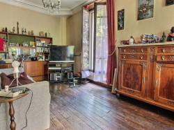 photo1