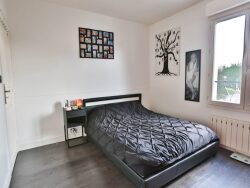 chambre-parentale-avec-salle-d-eau-et-wc