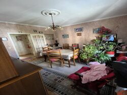 chambre-2-ou-bureau