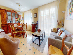 sejour-avec-balcon-_-1o-etage