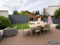 allee-donnant-sur-le-studio