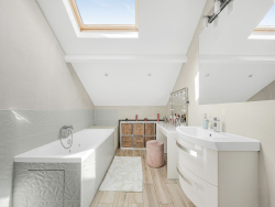 photo1