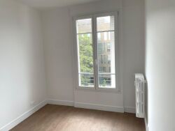 photo1