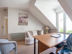 photo1