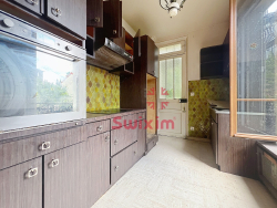 photo1