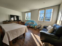 photo1