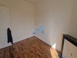 photo1