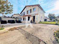 maison-de-derriere