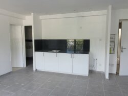 photo2