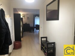 photo1