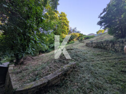 bas-gauche-du-terrain