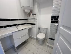 photo1
