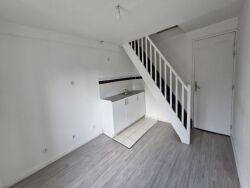 photo1