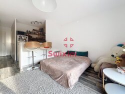 photo1